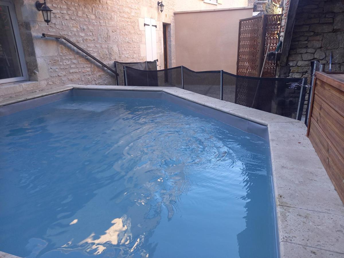 L'Authentique Martelaise Piscine Chauffee Exterior foto